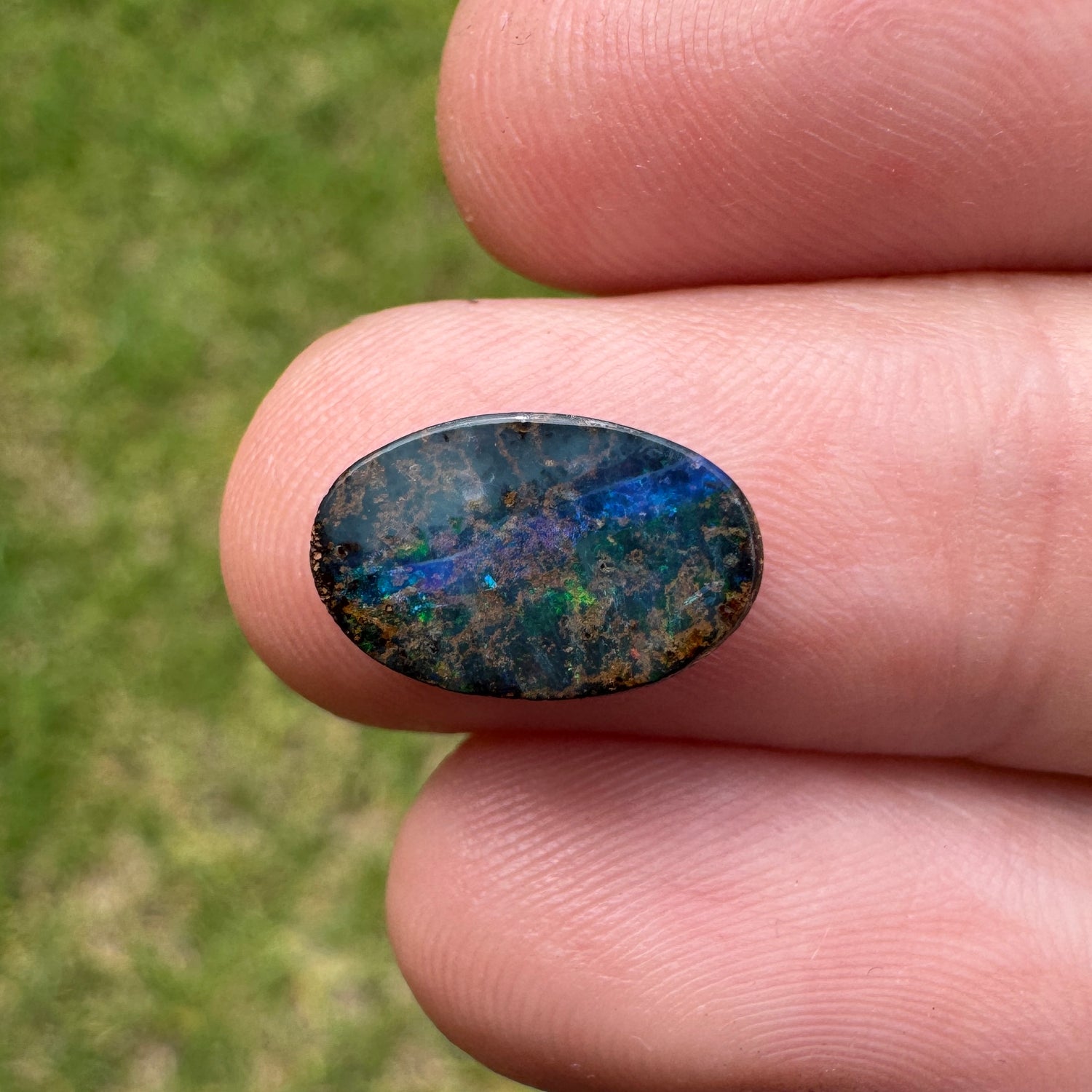 1.96 Ct small boulder opal - Broken River Mining