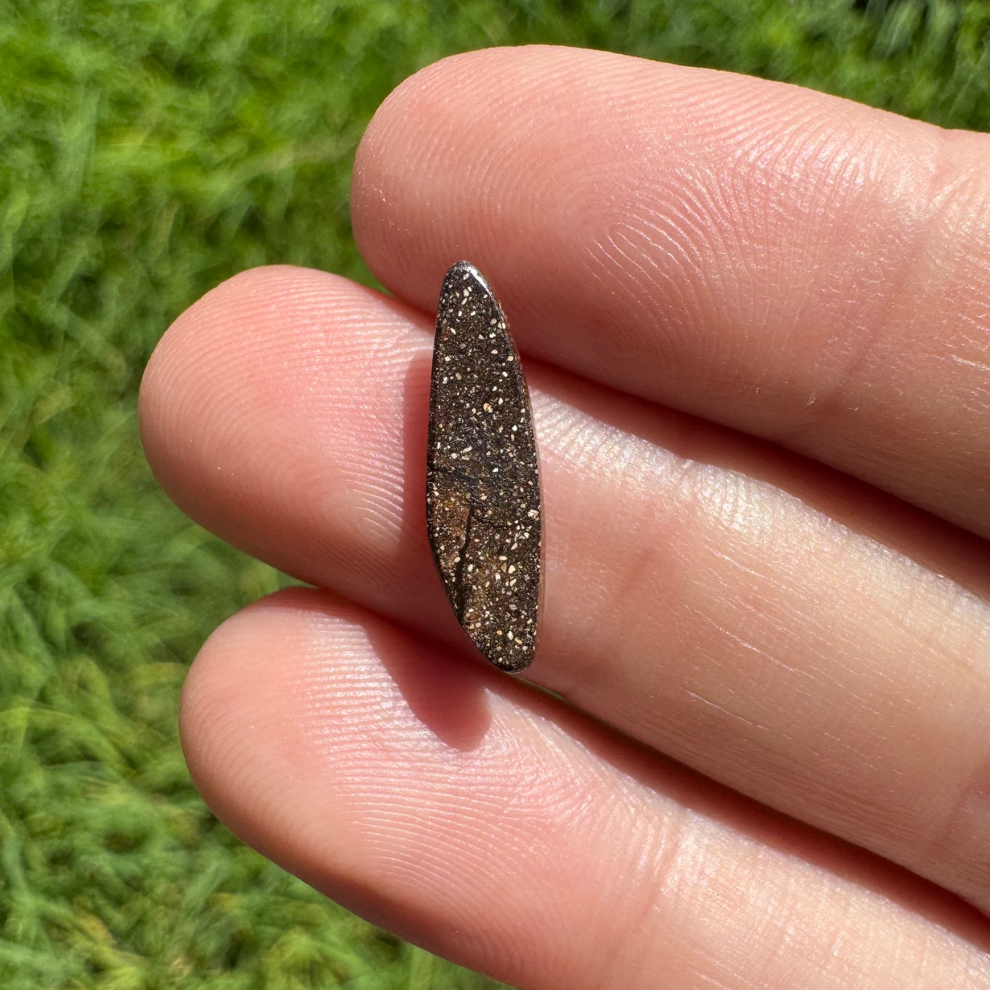 1.77 Ct small boulder opal