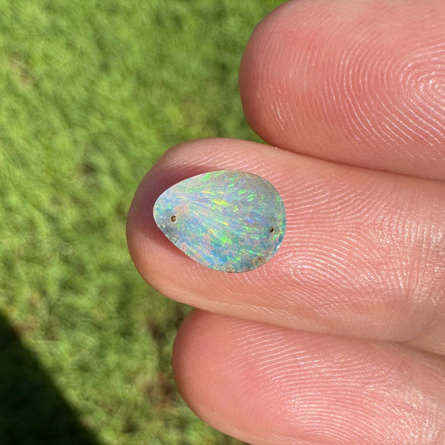 1.22 Ct small boulder opal