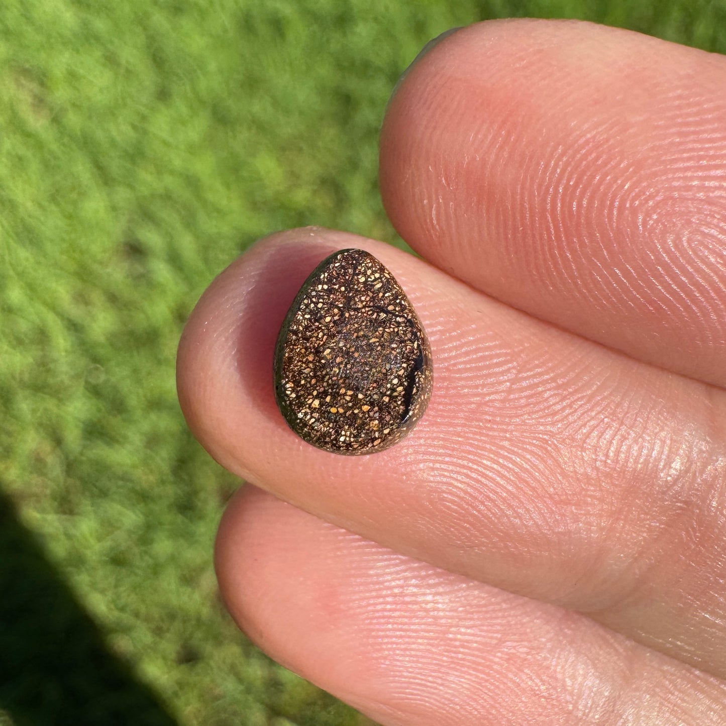 1.22 Ct small boulder opal