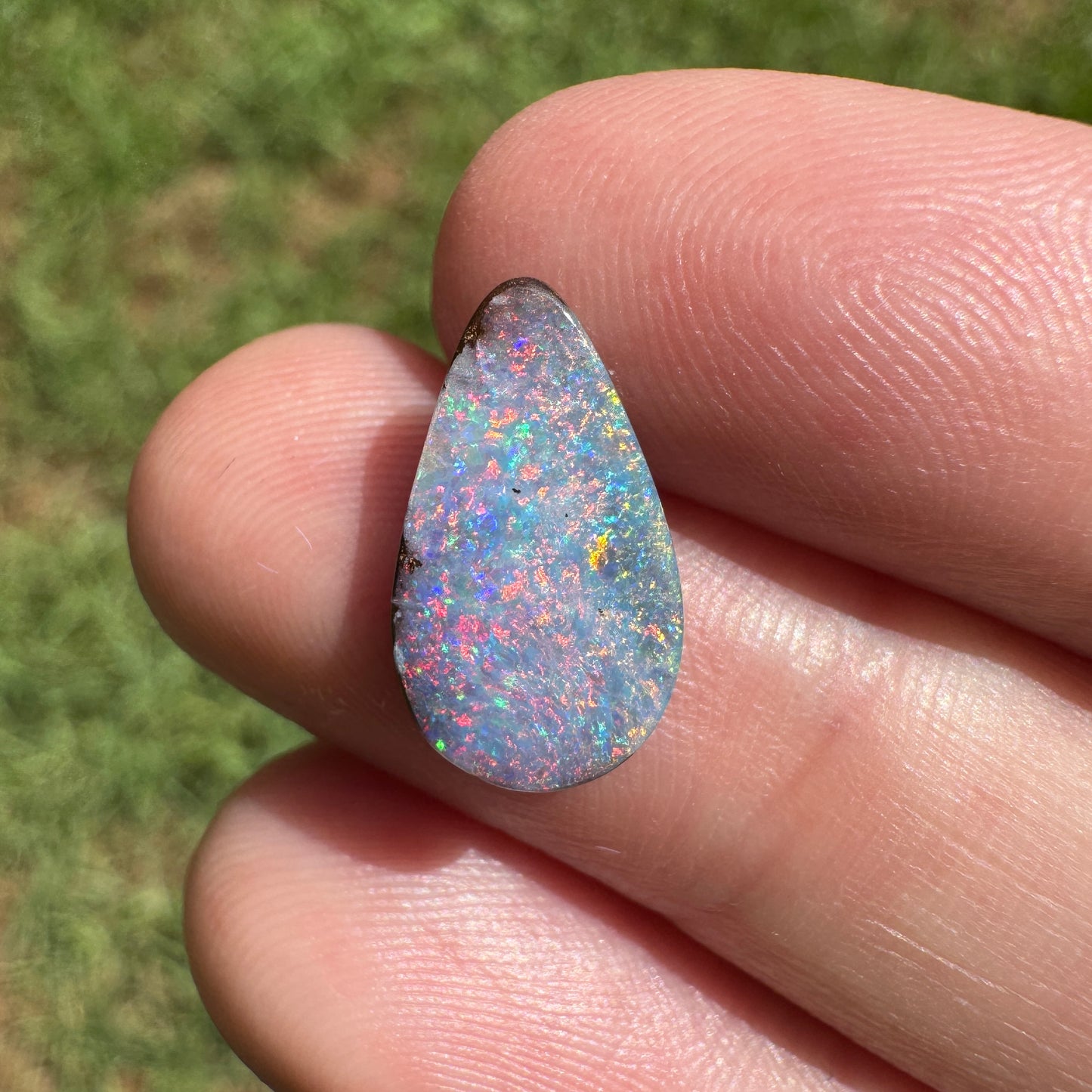 2.75 Ct pink boulder opal