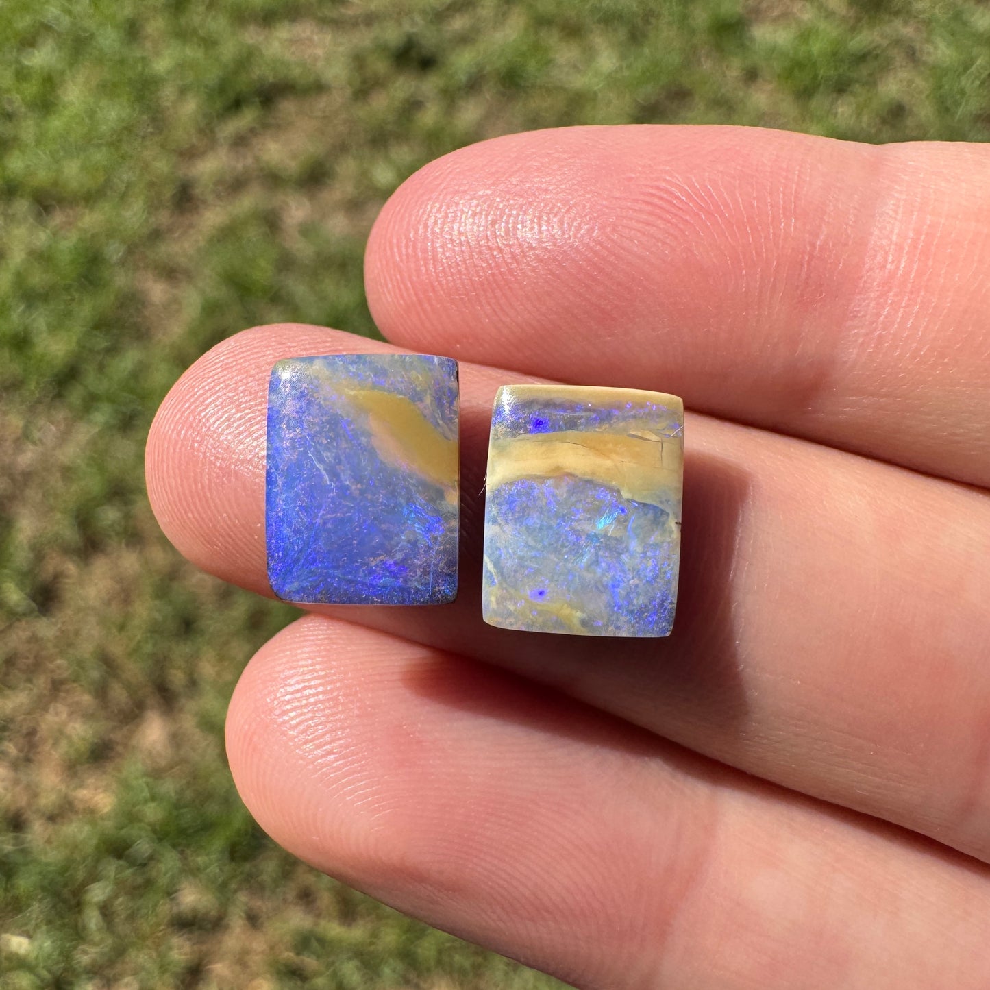 5.27 Ct boulder opal pair