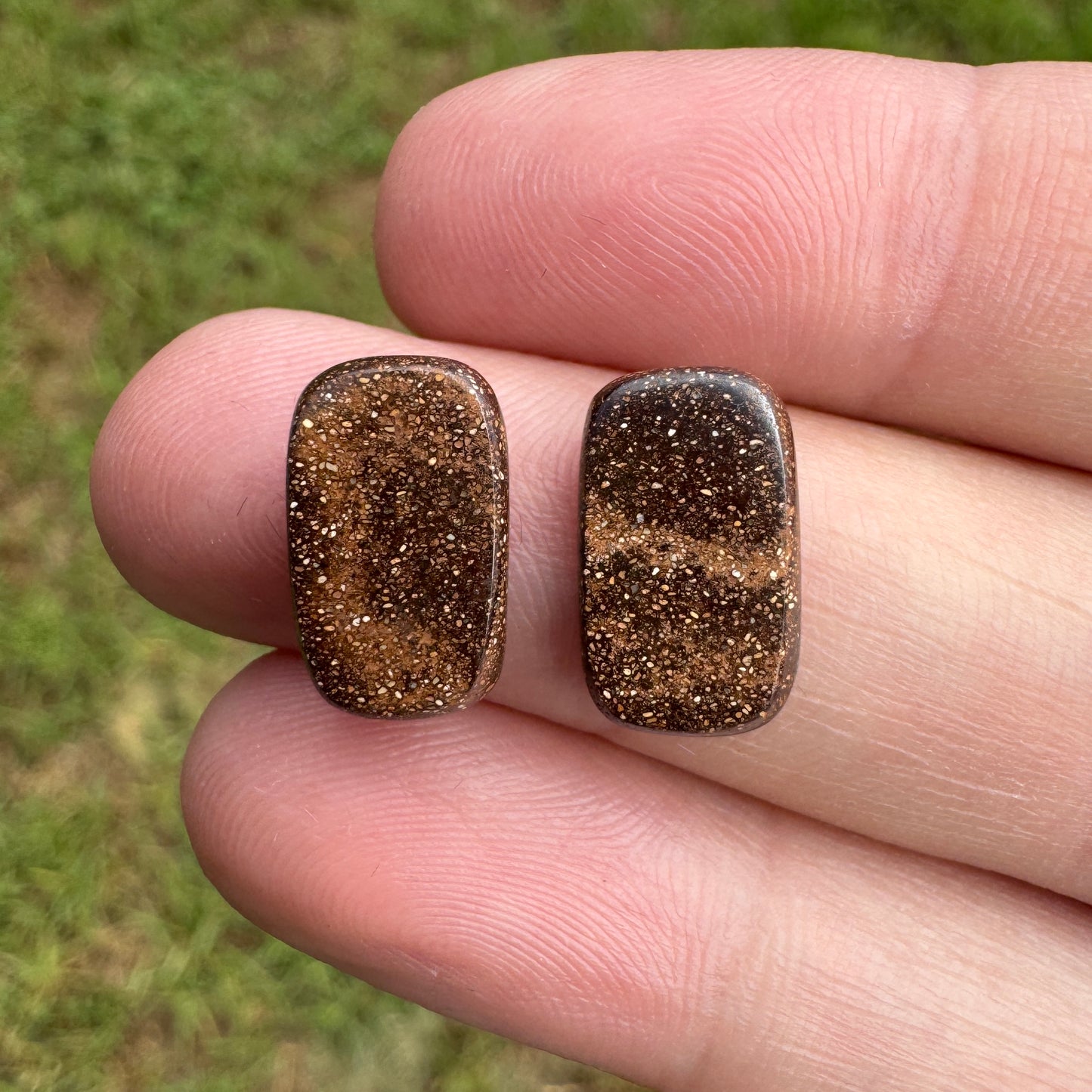 5.93 Ct boulder opal pair