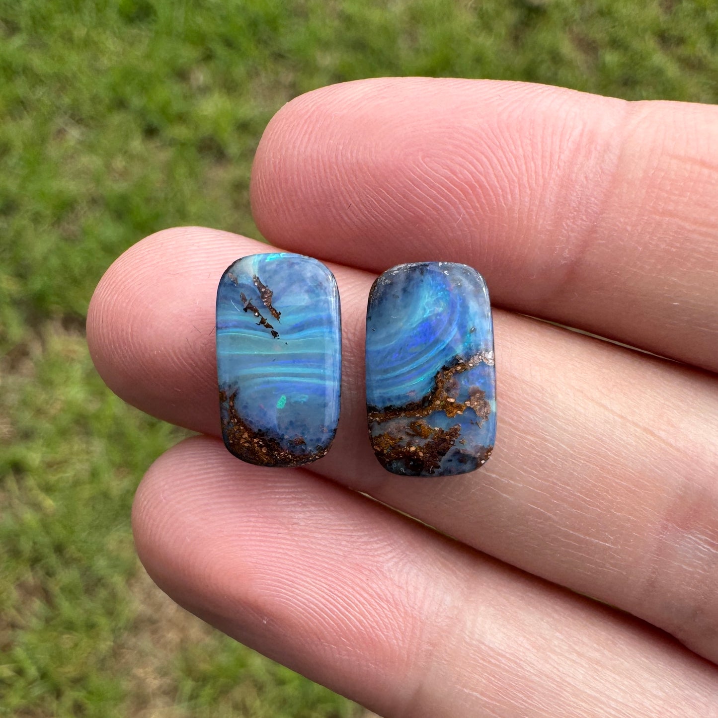 5.93 Ct boulder opal pair