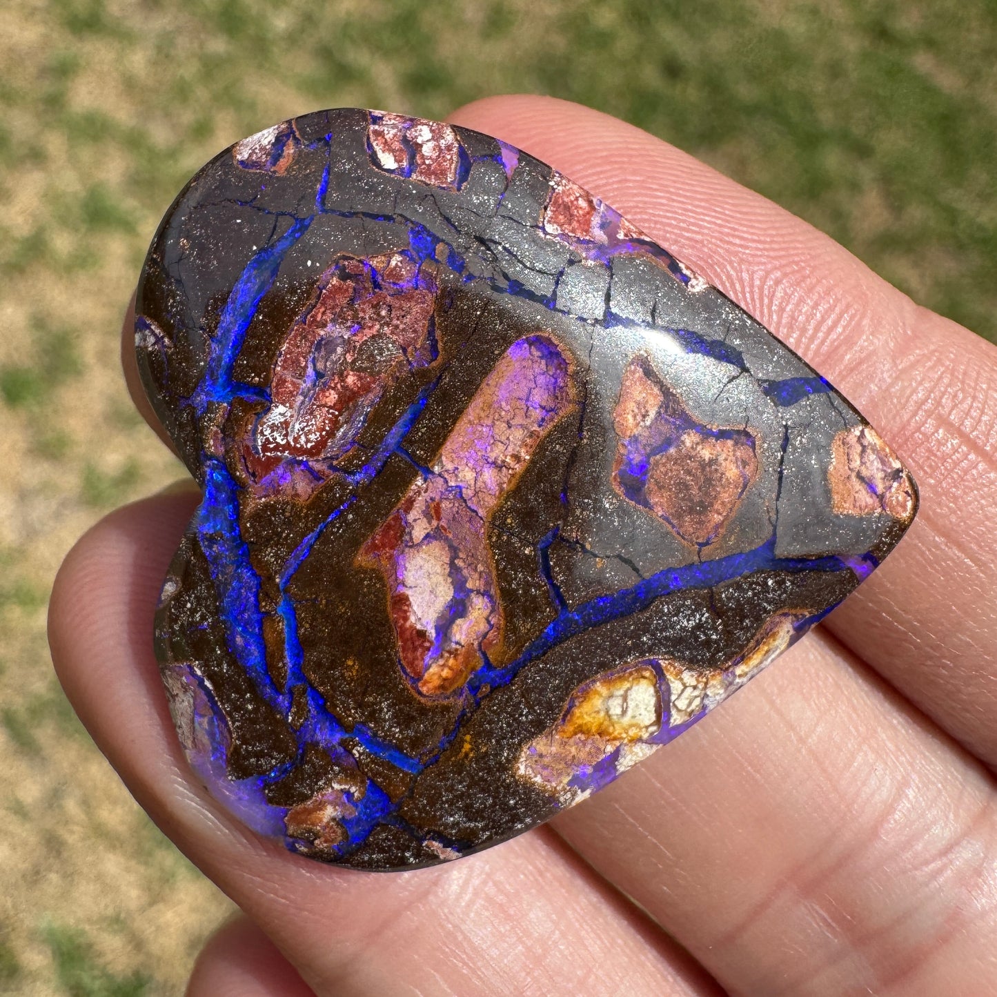 38.60 Ct large purple matrix heart opal