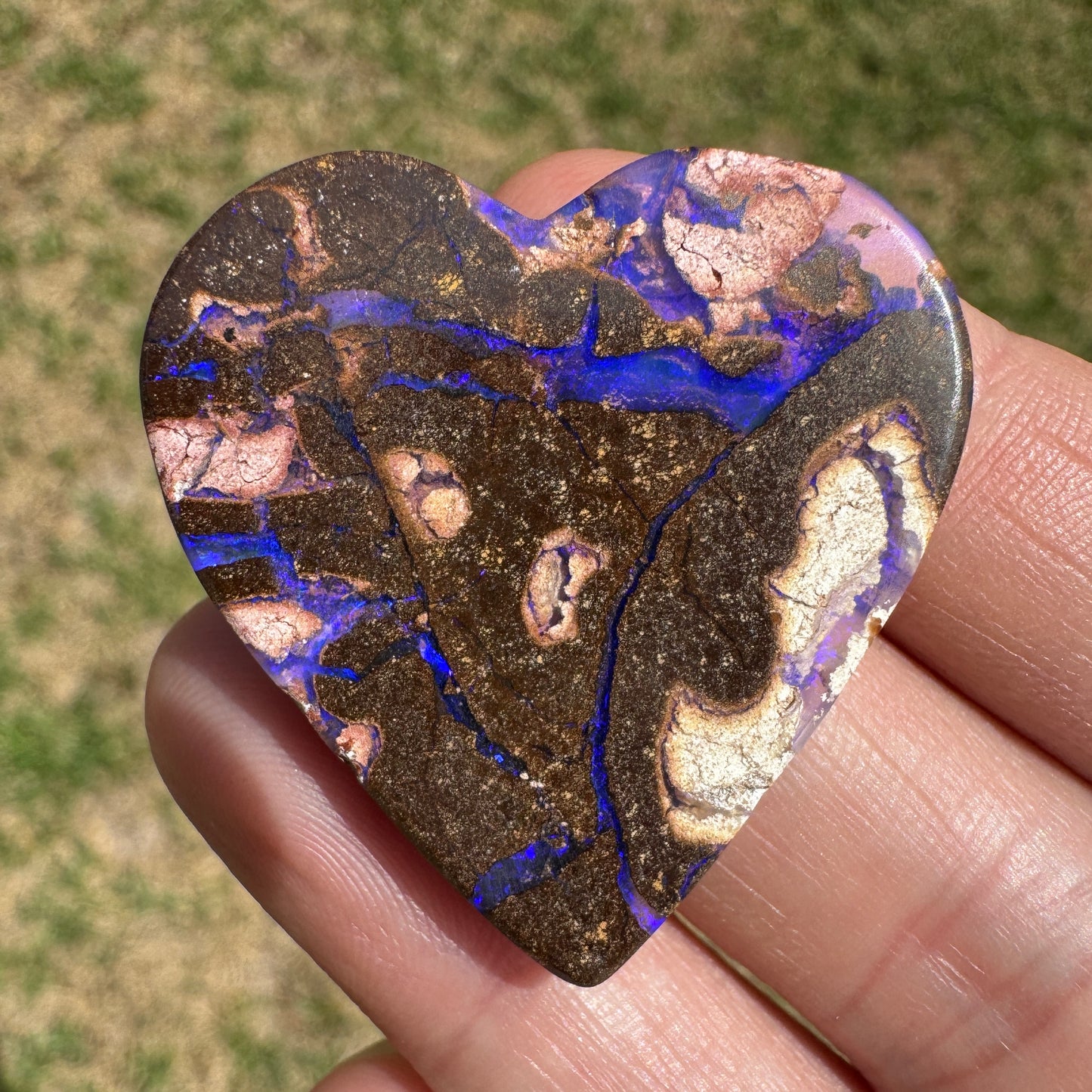 38.60 Ct large purple matrix heart opal