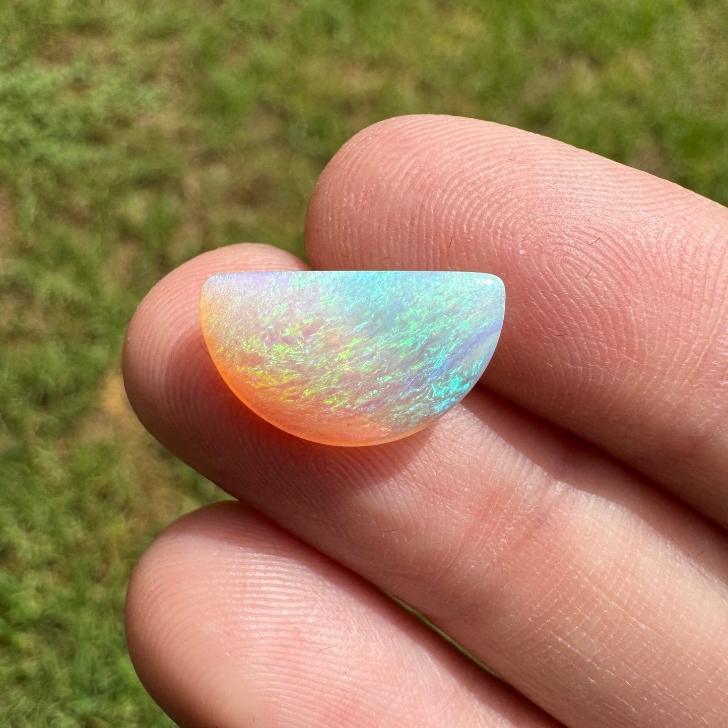 2.78 Ct half-circle crystal opal