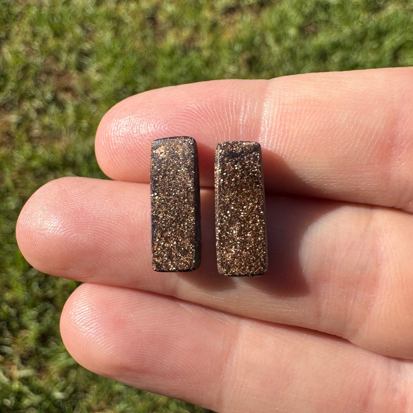 5.77 Ct small rectangle boulder opal pair