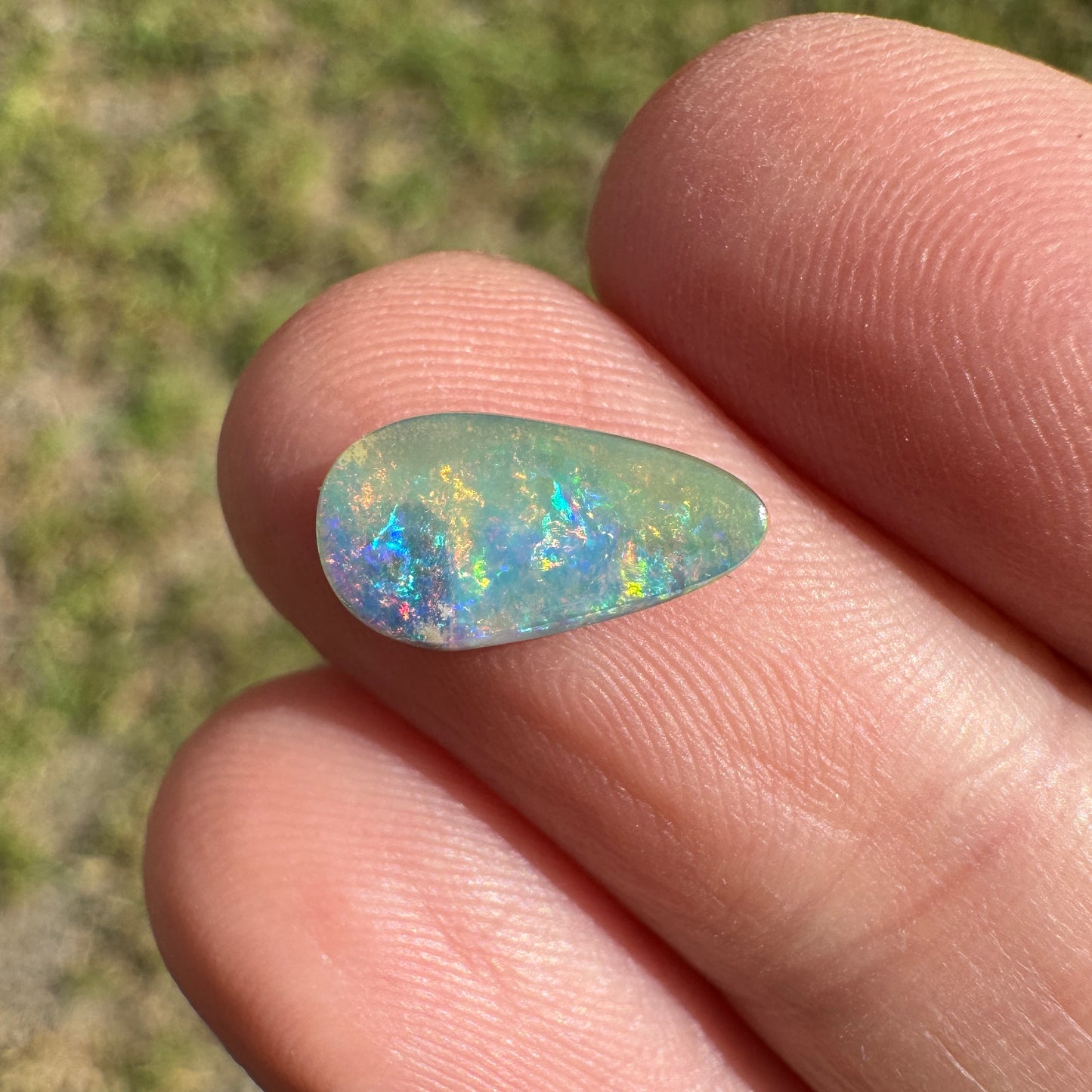 1.09 Ct small rainbow boulder opal