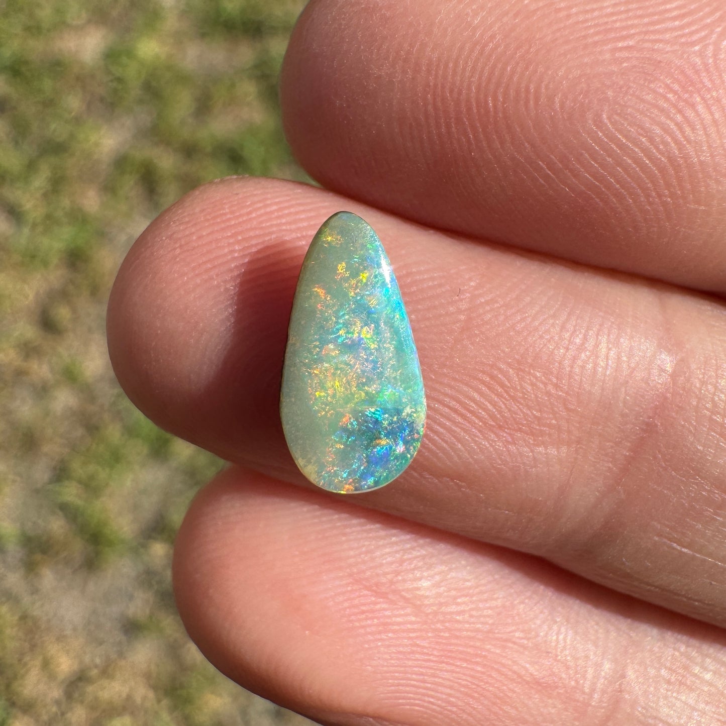 1.09 Ct small rainbow boulder opal