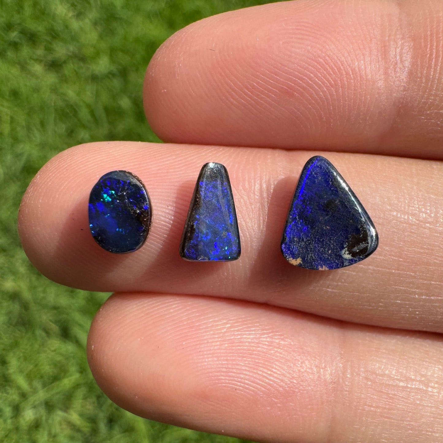 2.78 Ct three piece boulder opal set