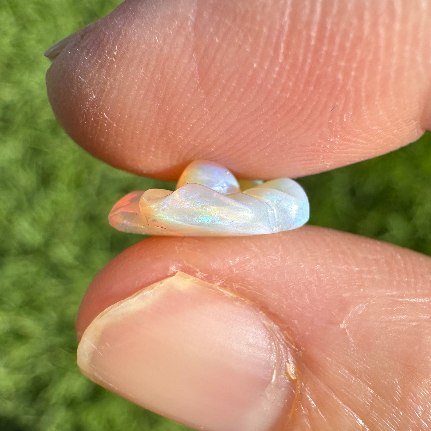 2.14 Ct carved flower opal 🌸