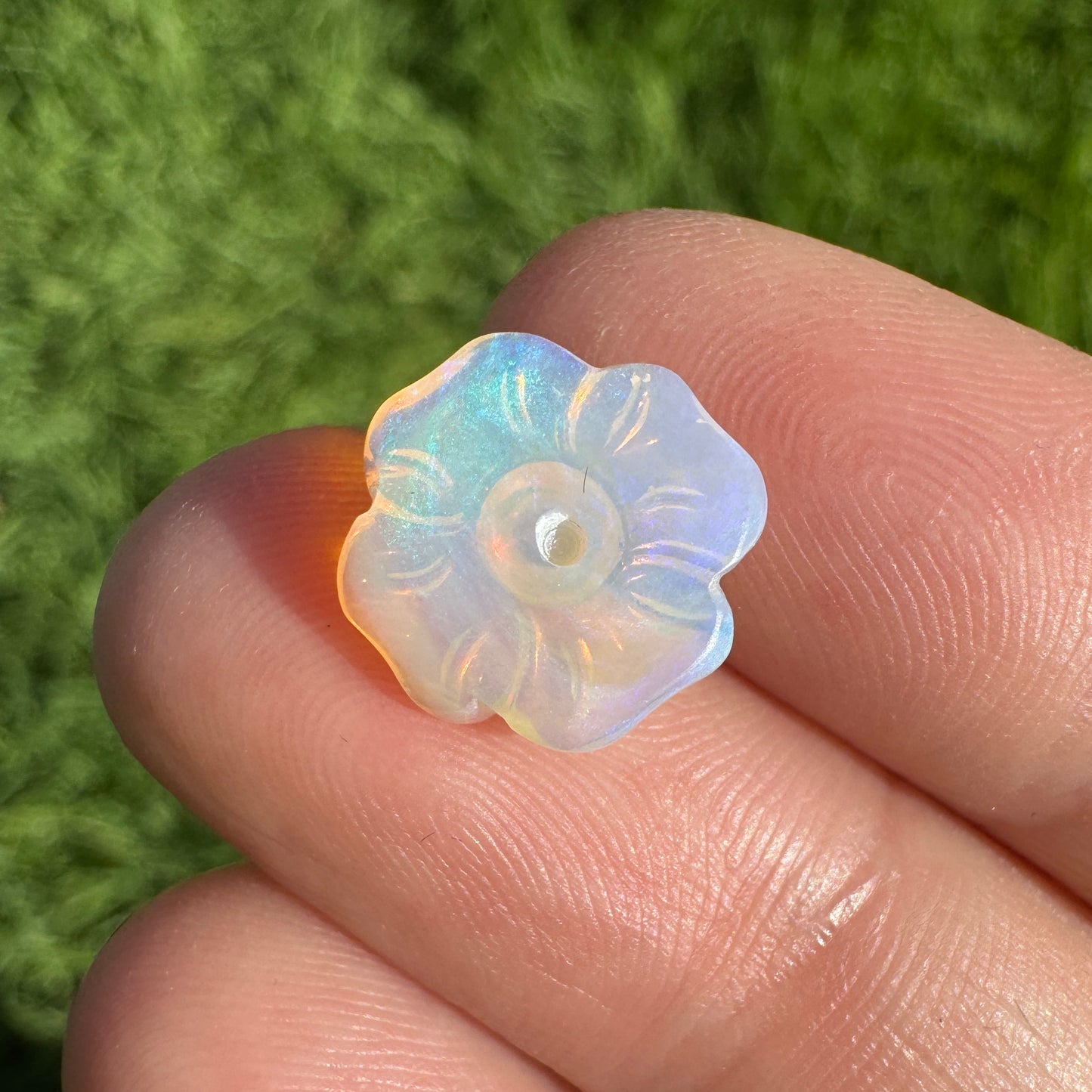 2.14 Ct carved flower opal 🌸