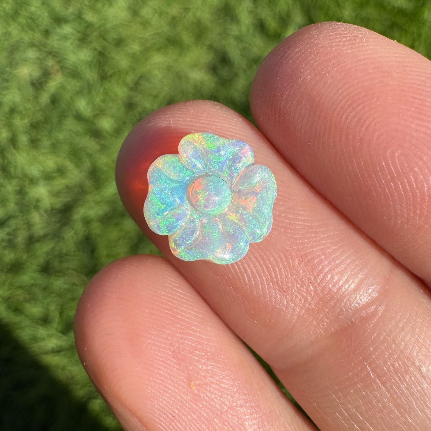 1.22 Ct carved flower opal 🌸
