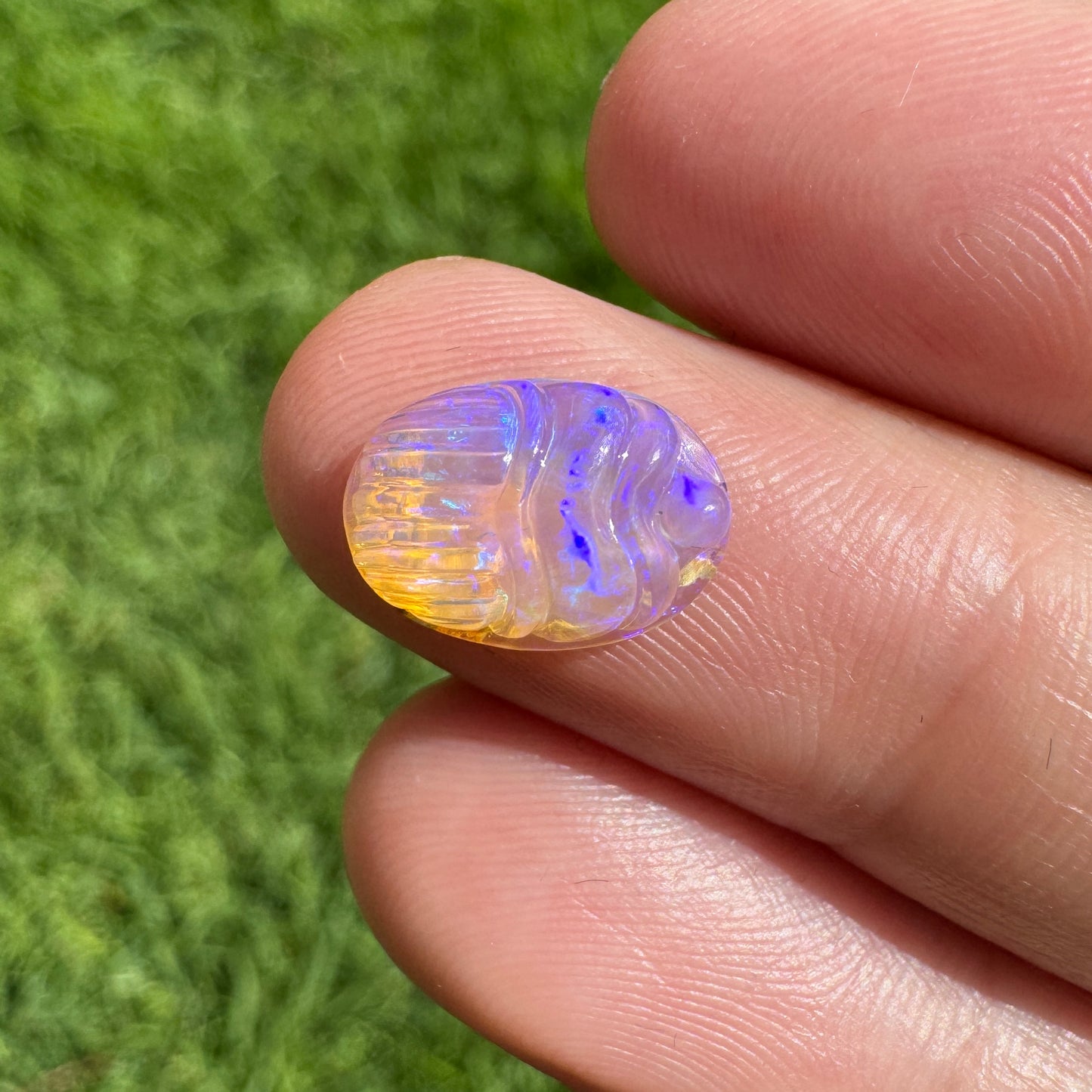 2.37 Ct carved scarab opal