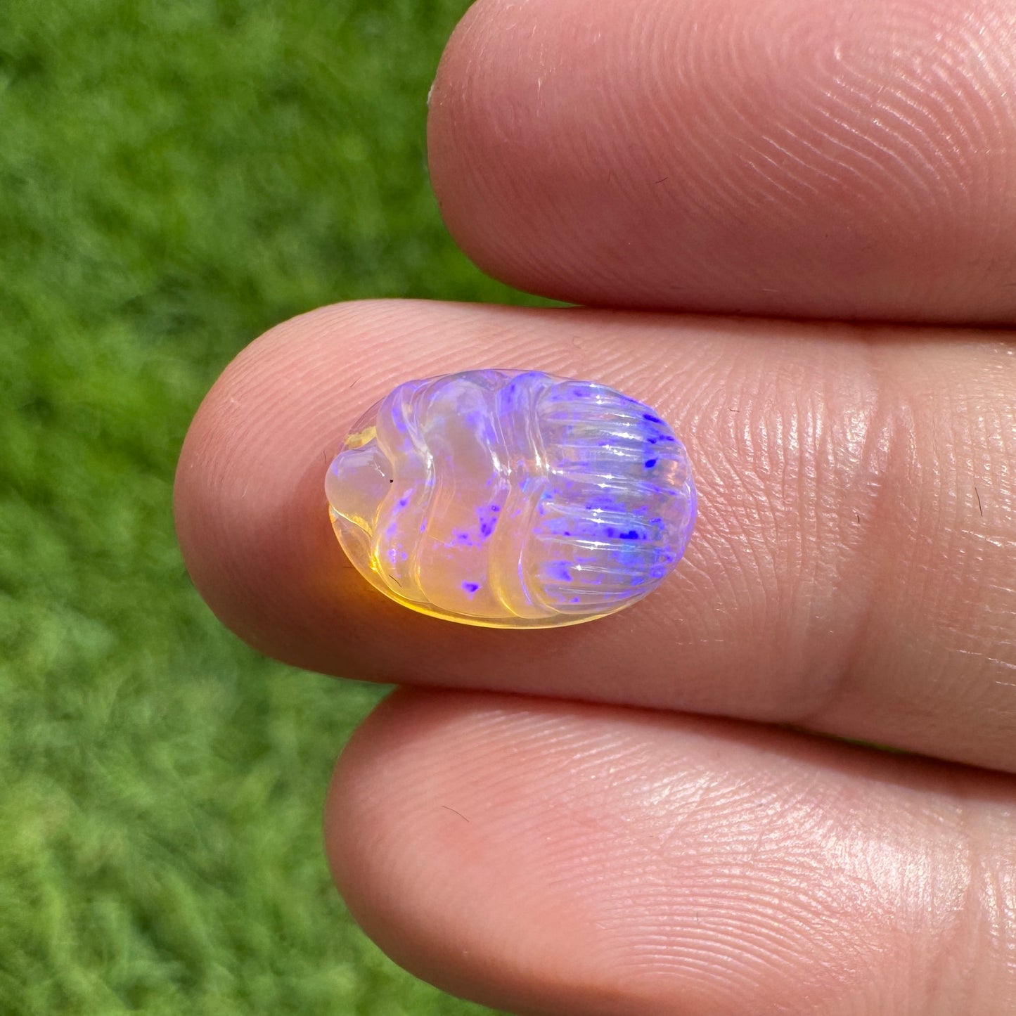 2.37 Ct carved scarab opal