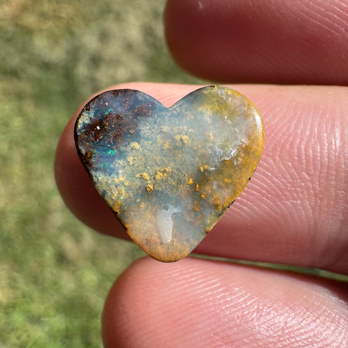 3.58 Ct small heart boulder opal