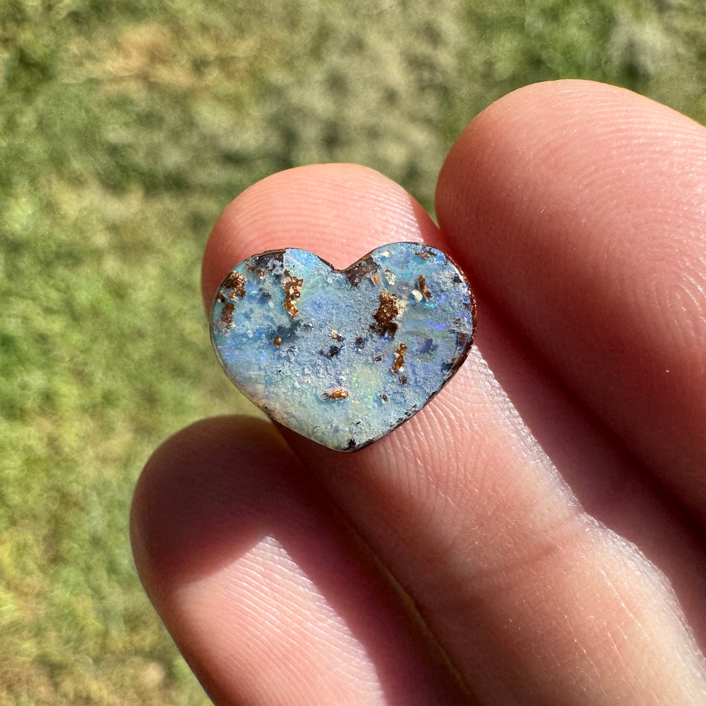 3.18 Ct heart boulder opal