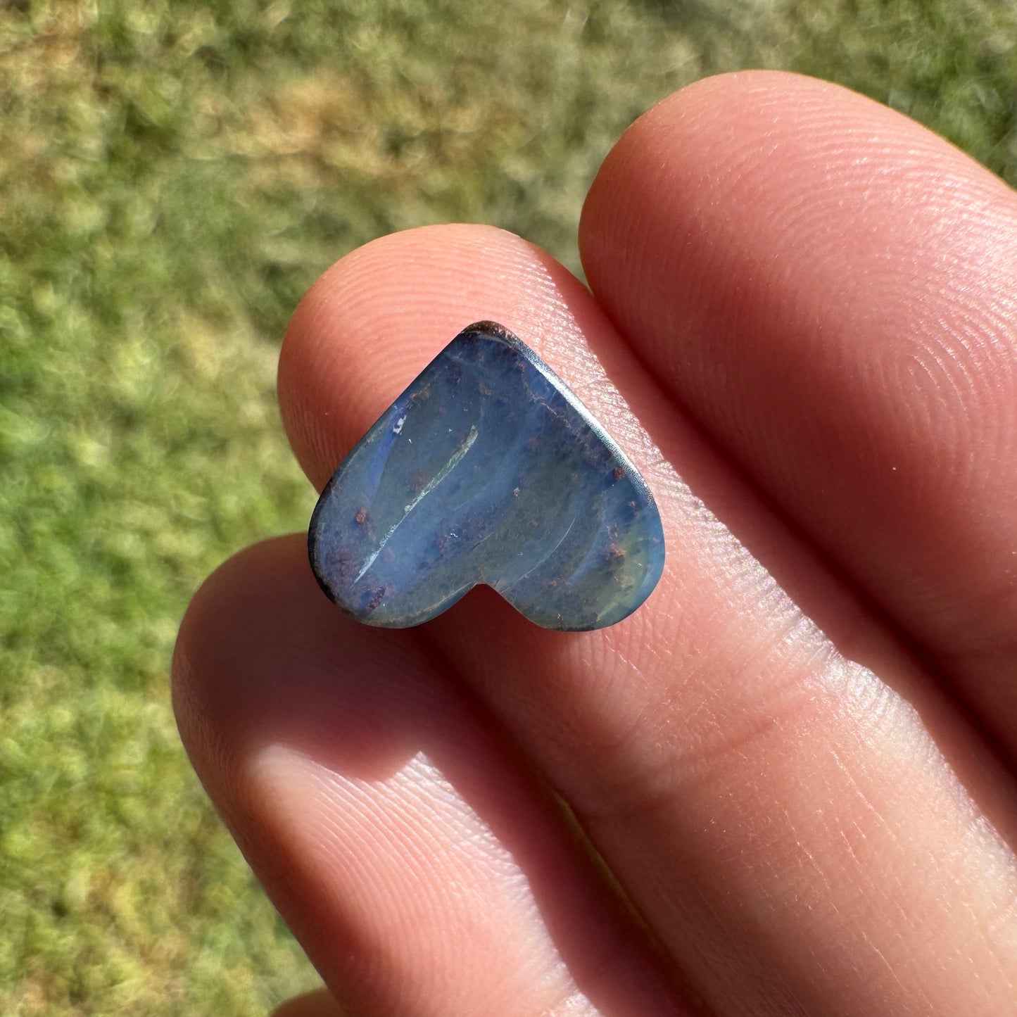 2.72 Ct heart boulder opal