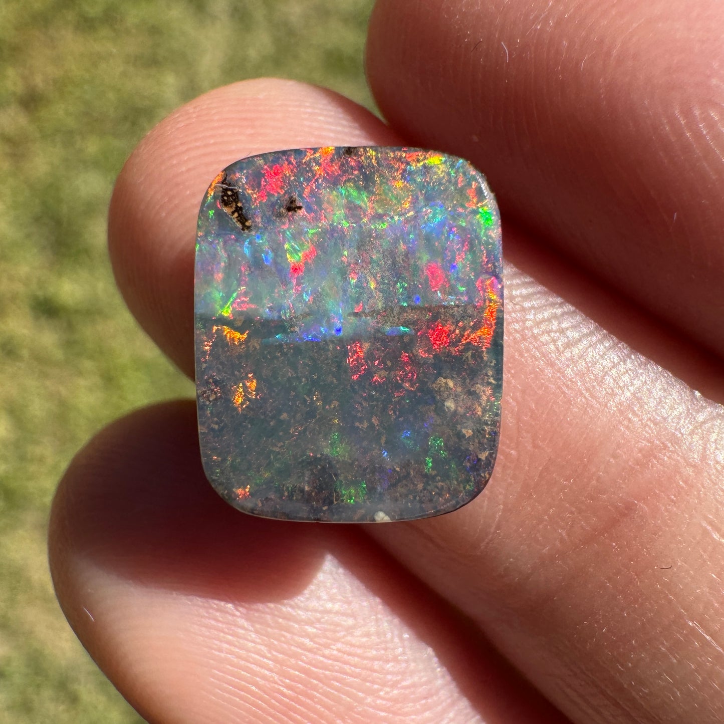 3.81 Ct Rectangle Semi Black Boulkder Opal