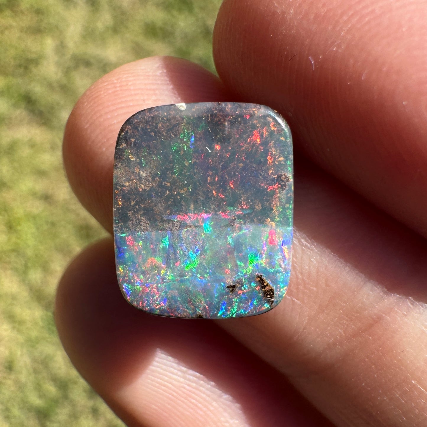 3.81 Ct Rectangle Semi Black Boulkder Opal