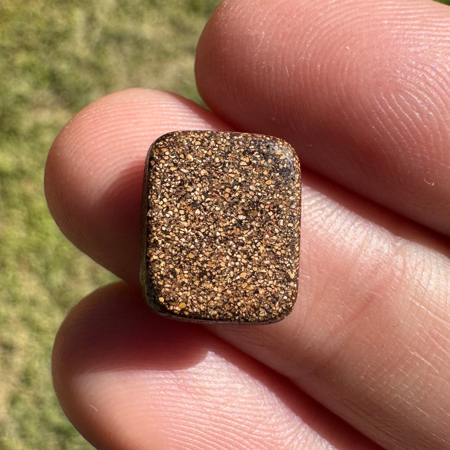 3.81 Ct Rectangle Semi Black Boulkder Opal