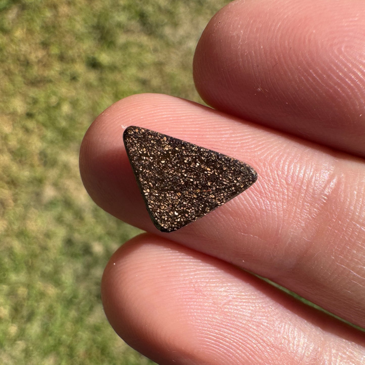 1.92 Ct small triangle black boulder opal