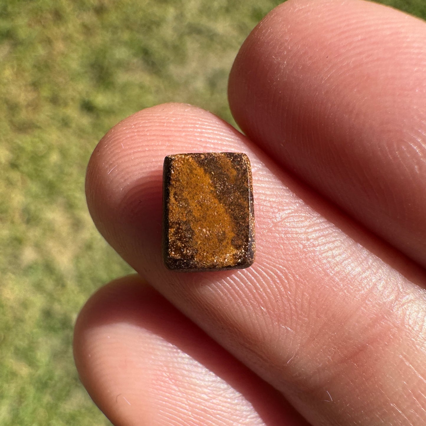 1.45 Ct small rainbow boulder opal