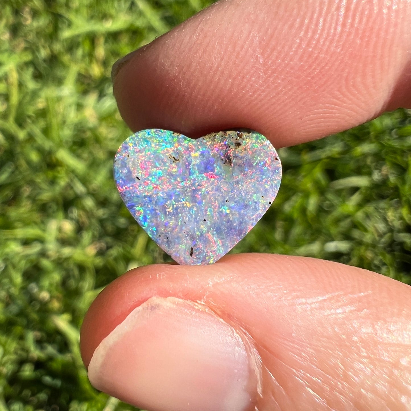 3.77 Ct heart boulder opal