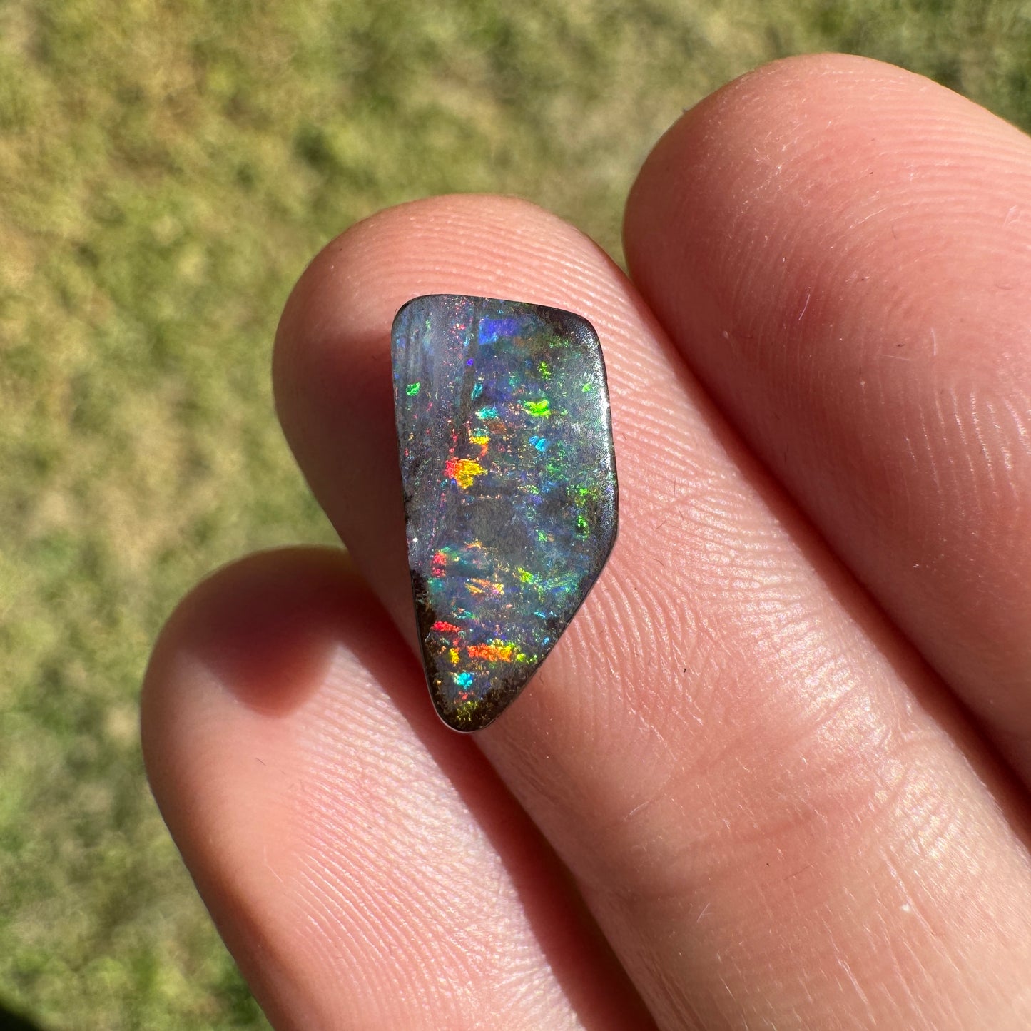 2.03 Ct rainbow boulder opal
