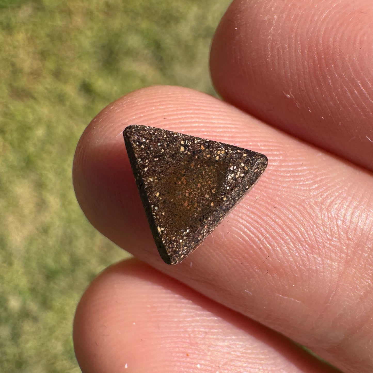 1.18 Ct triangle green-blue boulder opal