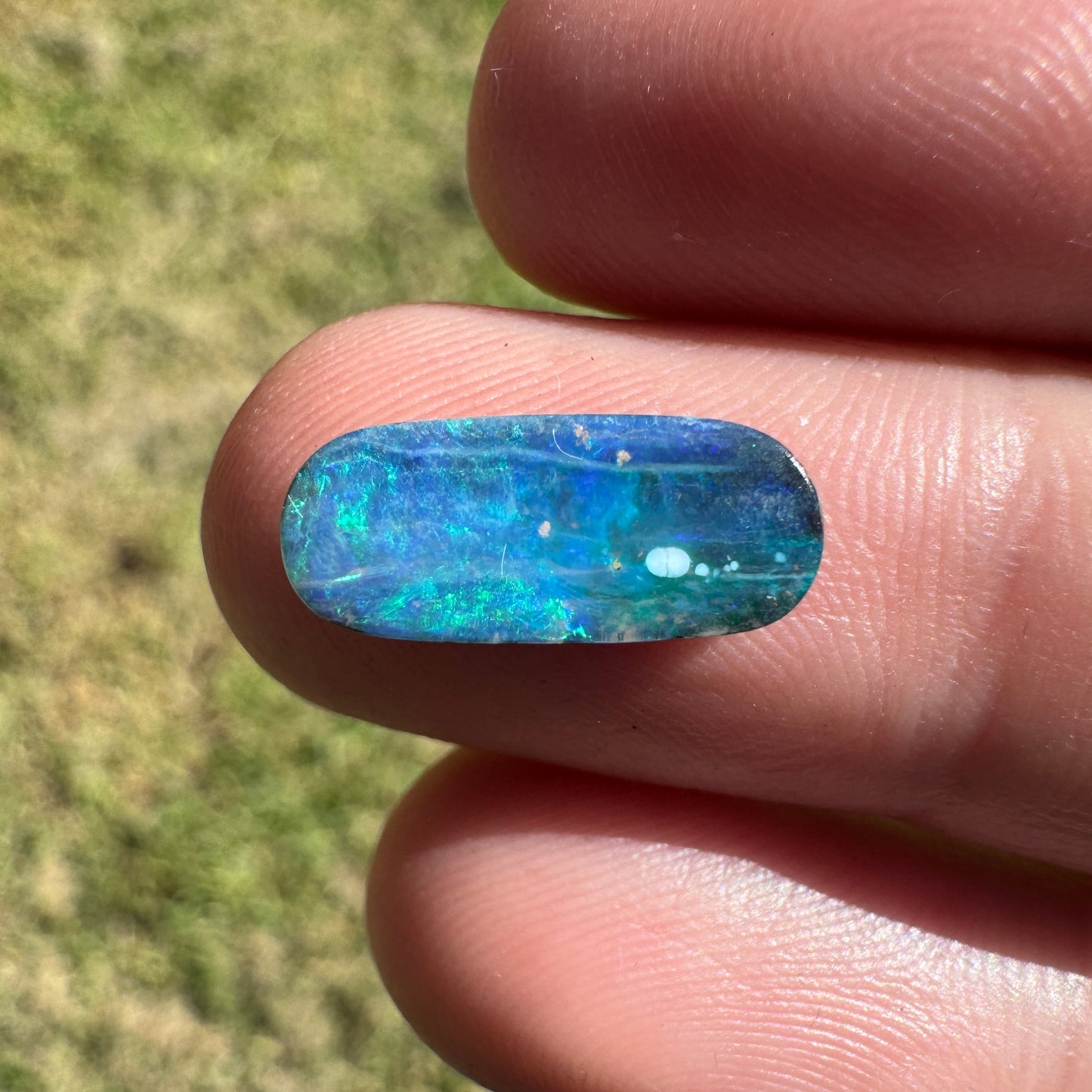 2.22 Ct green-blue boulder opal