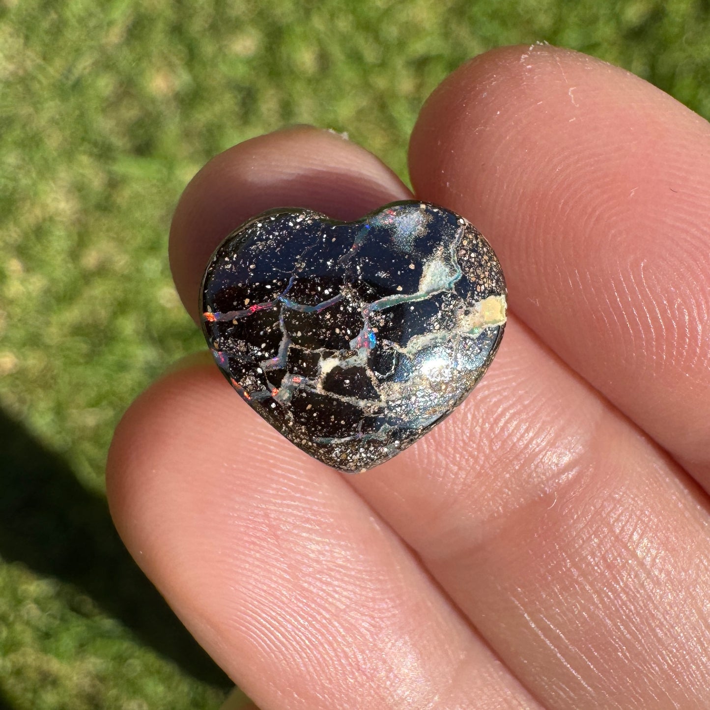 7.19 Ct matrix heart boulder opal