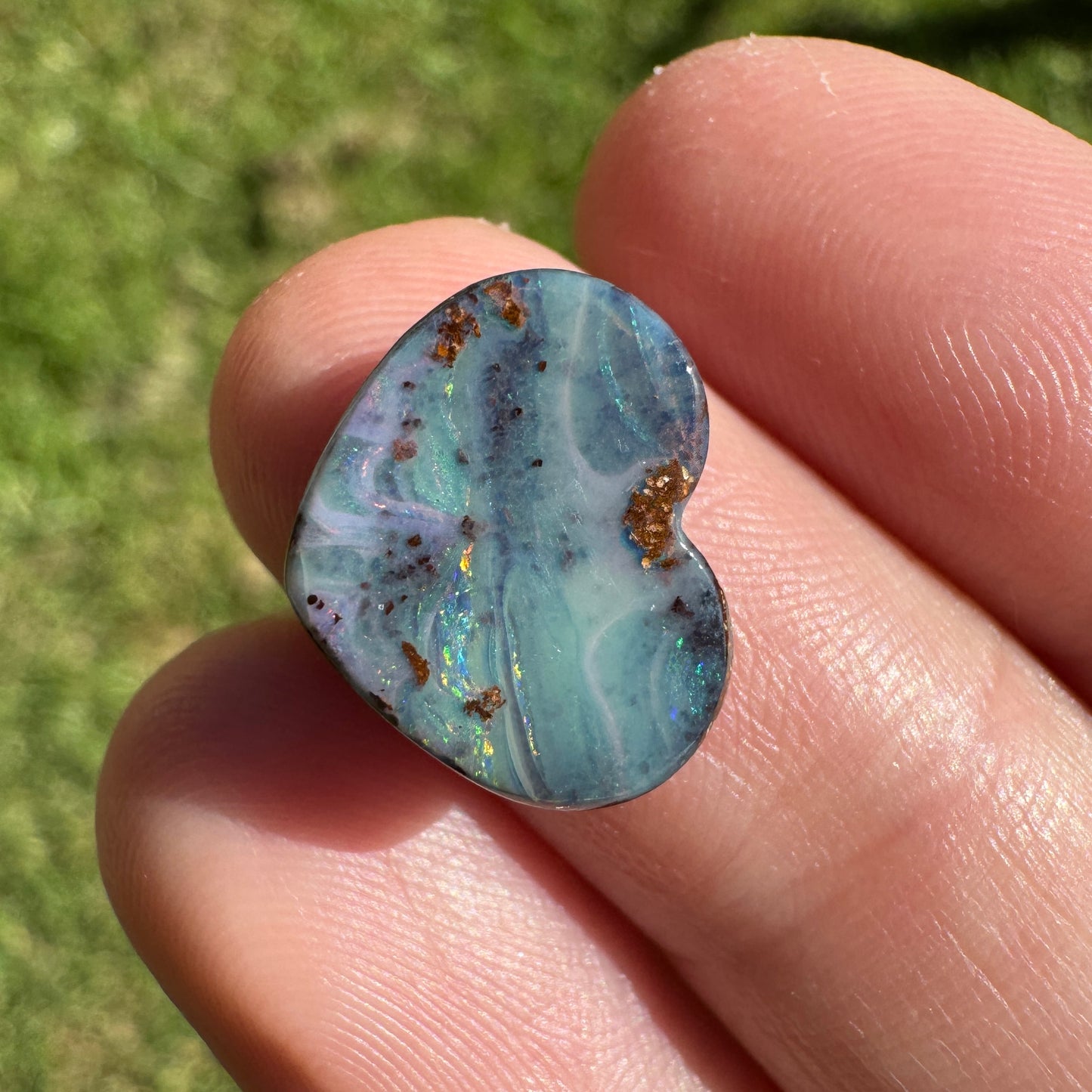 4.46 Ct heart boulder opal