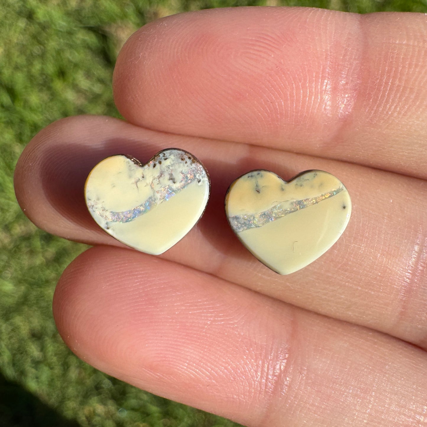 6.29 Ct heart boulder opal pair