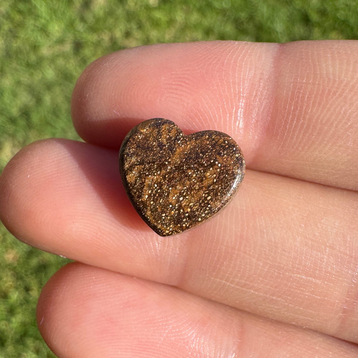 4.90 Ct heart boulder opal