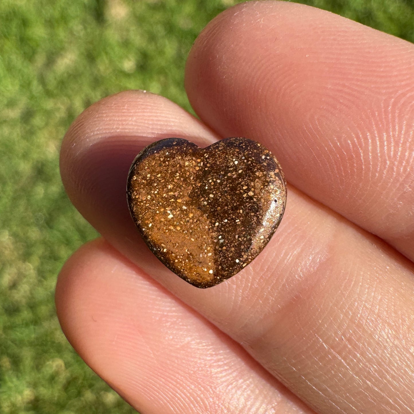 4.03 Ct wavy ocean boulder opal