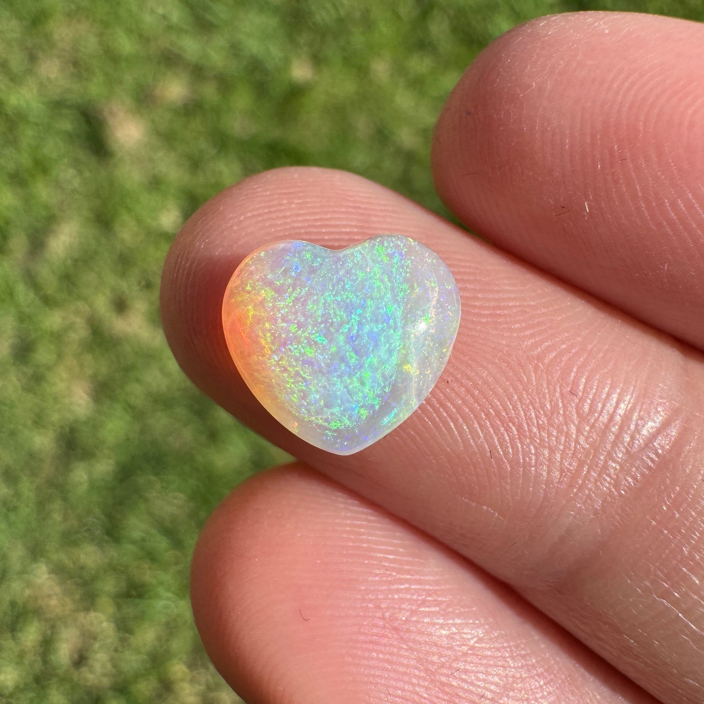 1.78 Ct small crystal heart opal