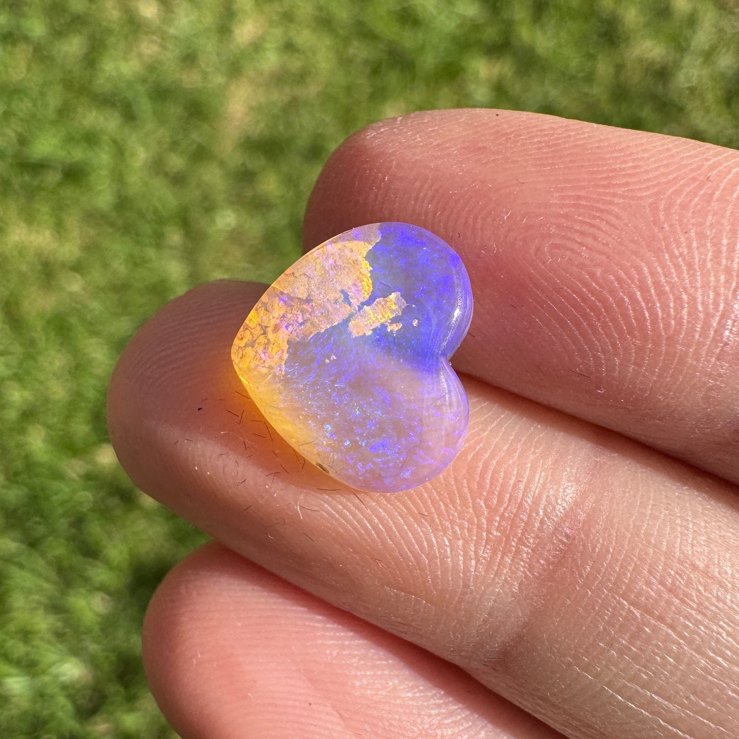 2.95 Ct wood replacement heart opal