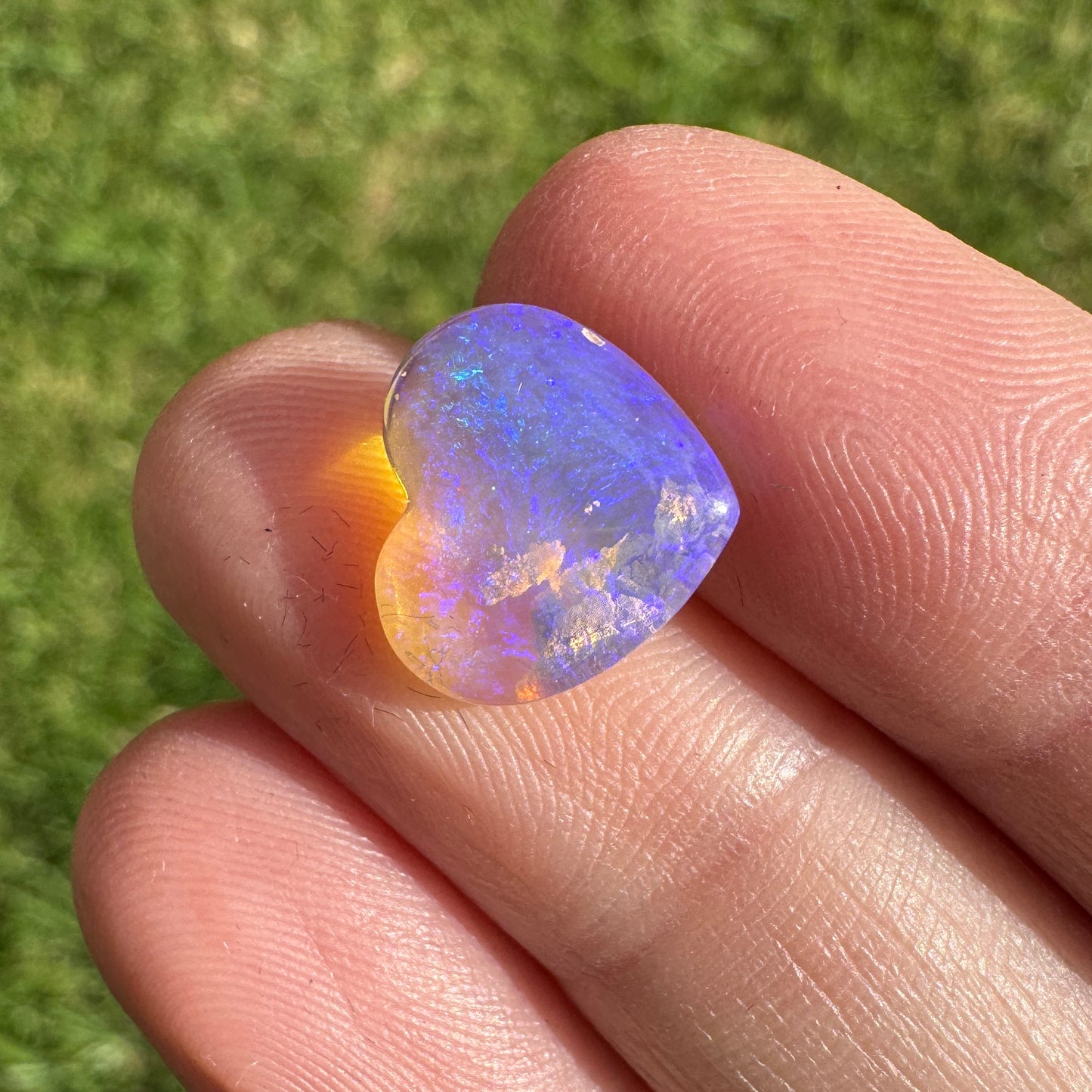 2.95 Ct wood replacement heart opal