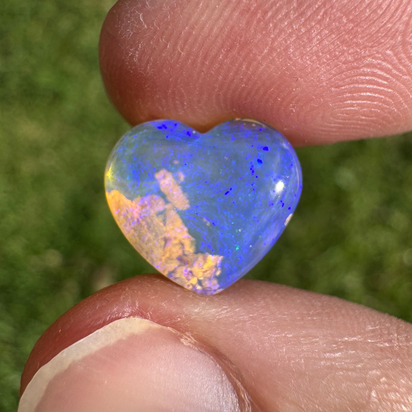 2.95 Ct wood replacement heart opal