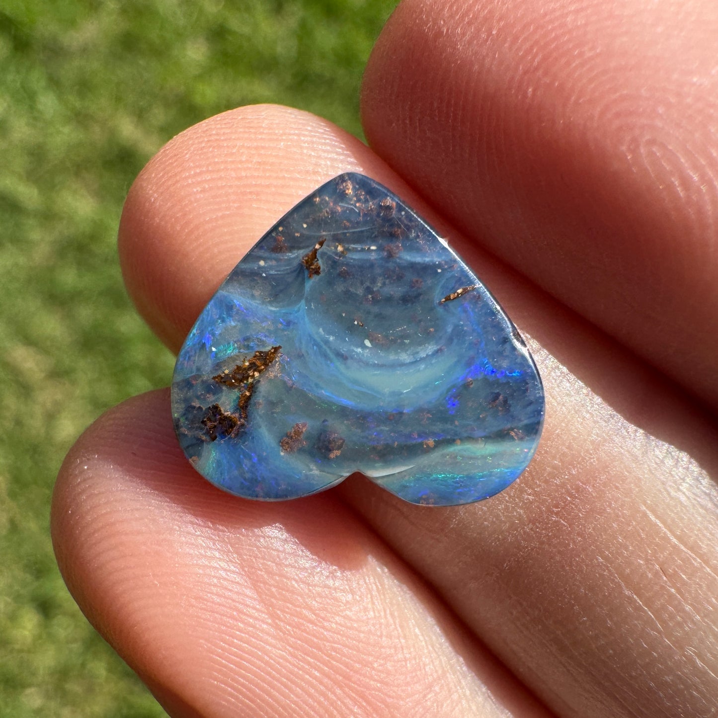 3.58 Ct heart boulder opal