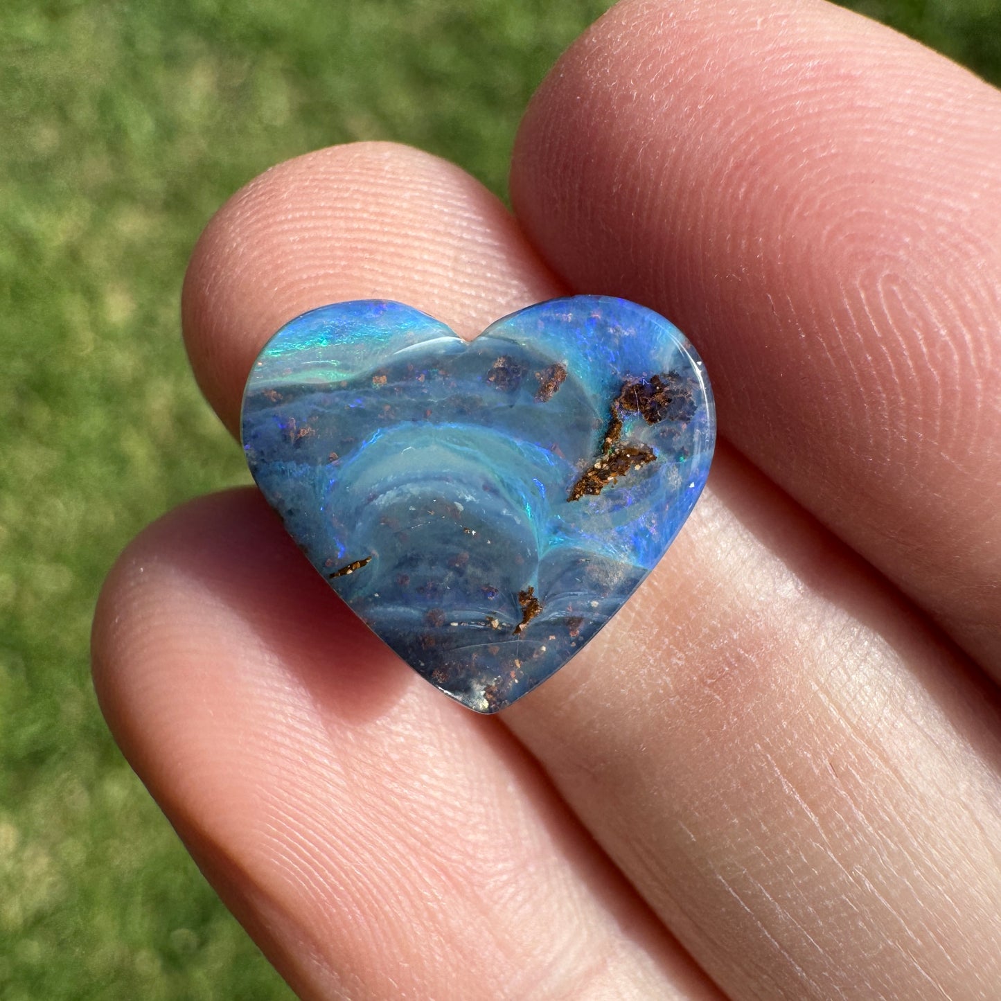 3.58 Ct heart boulder opal