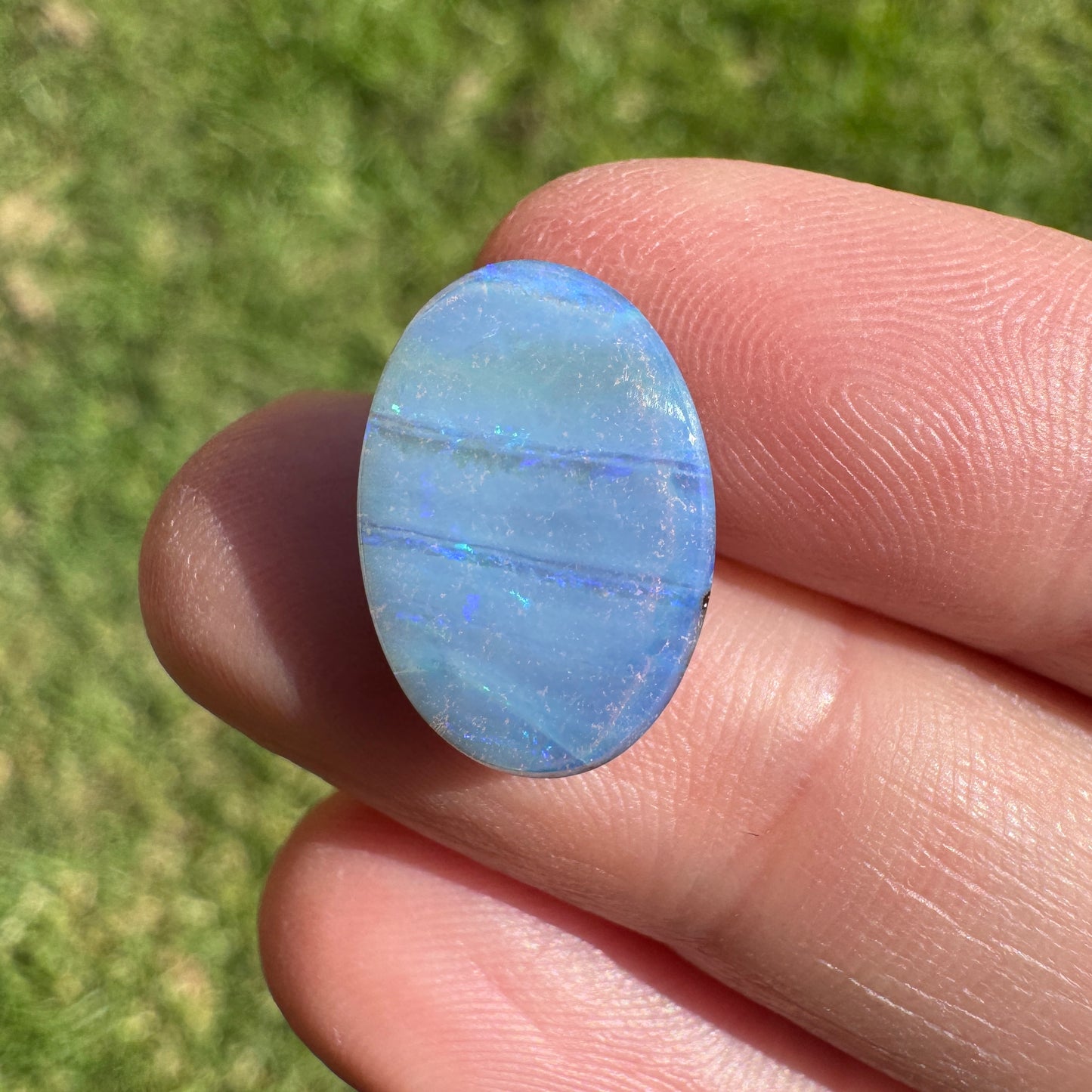 6.63 Ct oval boulder opal