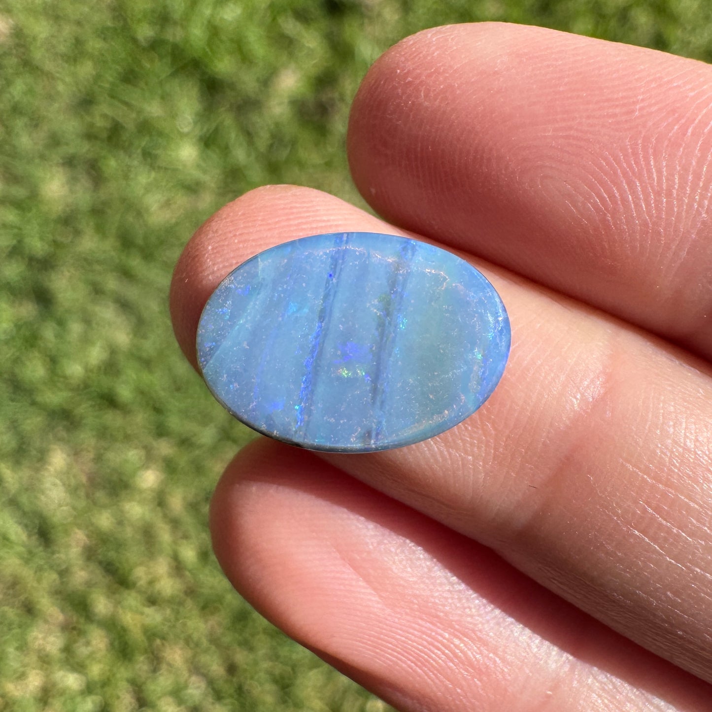 6.63 Ct oval boulder opal