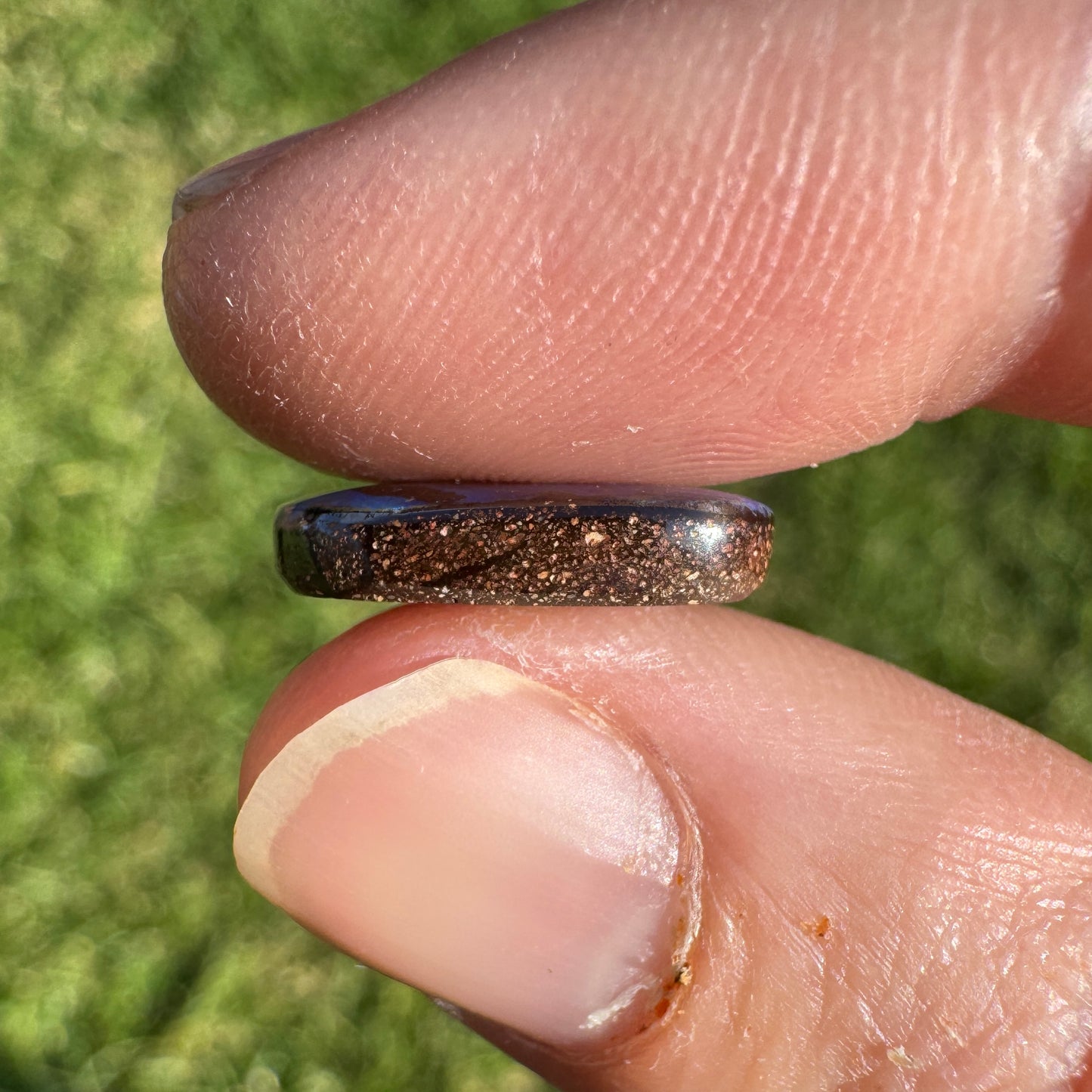 4.46 Ct oval boulder opal