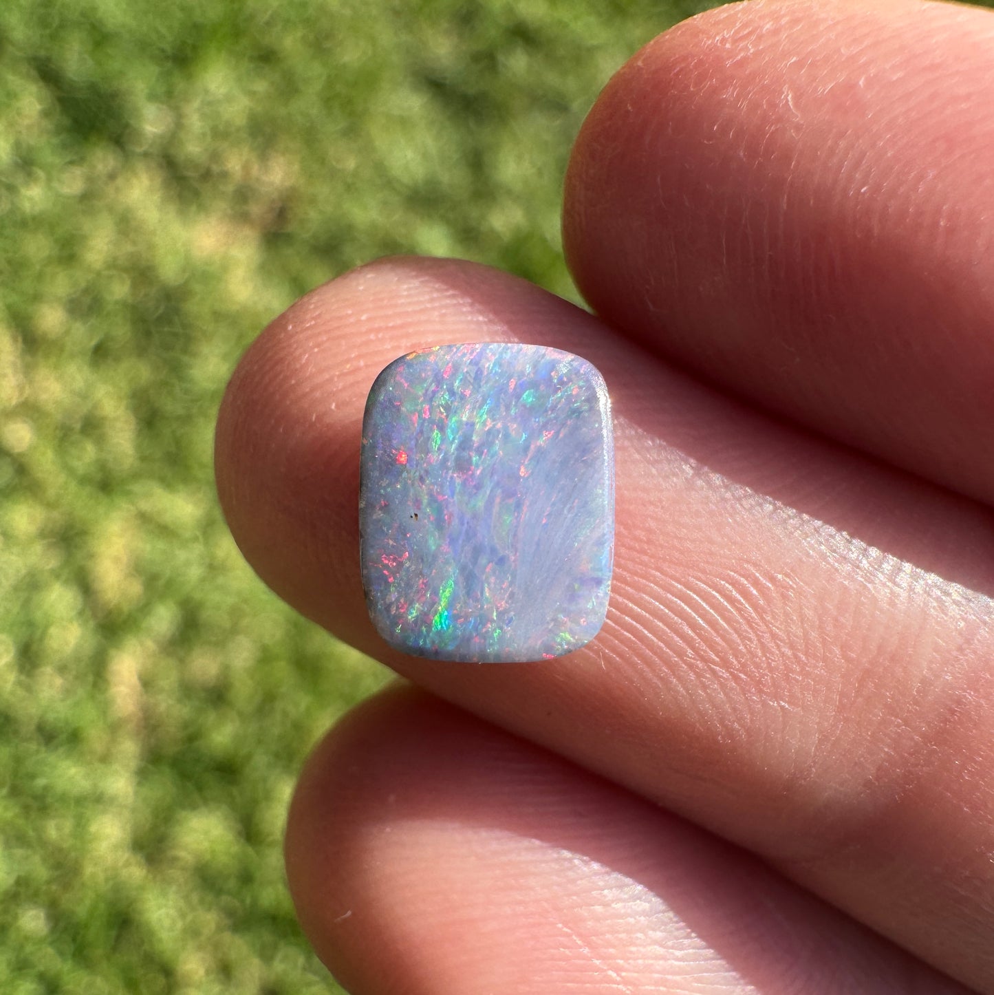 1.67 Ct extra small boulder opal