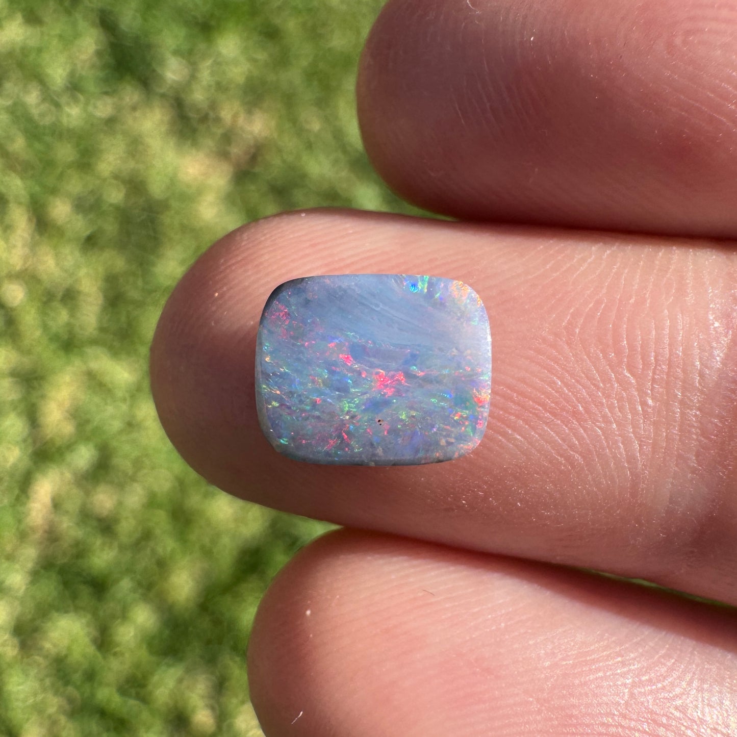 1.67 Ct extra small boulder opal