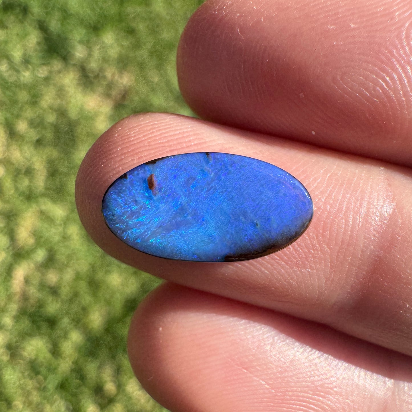 3.06 Ct blue oval boulder opal