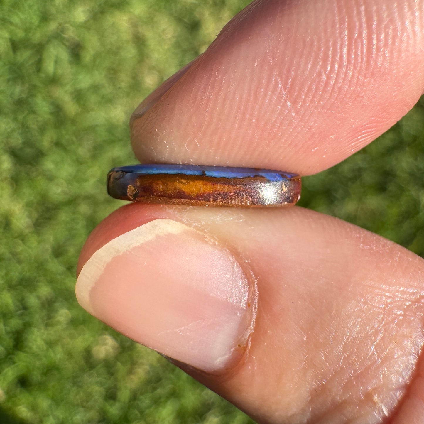 3.06 Ct blue oval boulder opal
